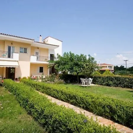 Iliovasilema Apartment Edipsos Exterior photo
